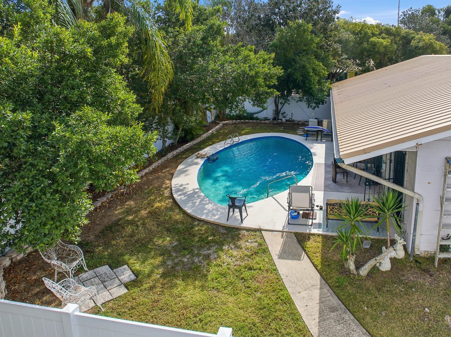 Image 47 of 54 For 1367 Tierra Circle