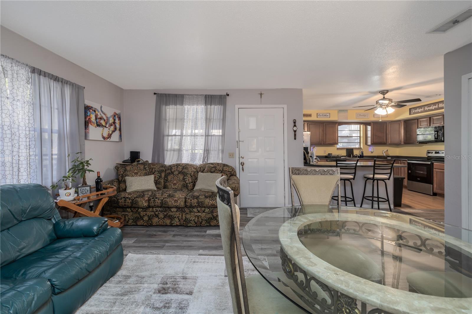 Image 6 of 18 For 3656 Jackson Street 13