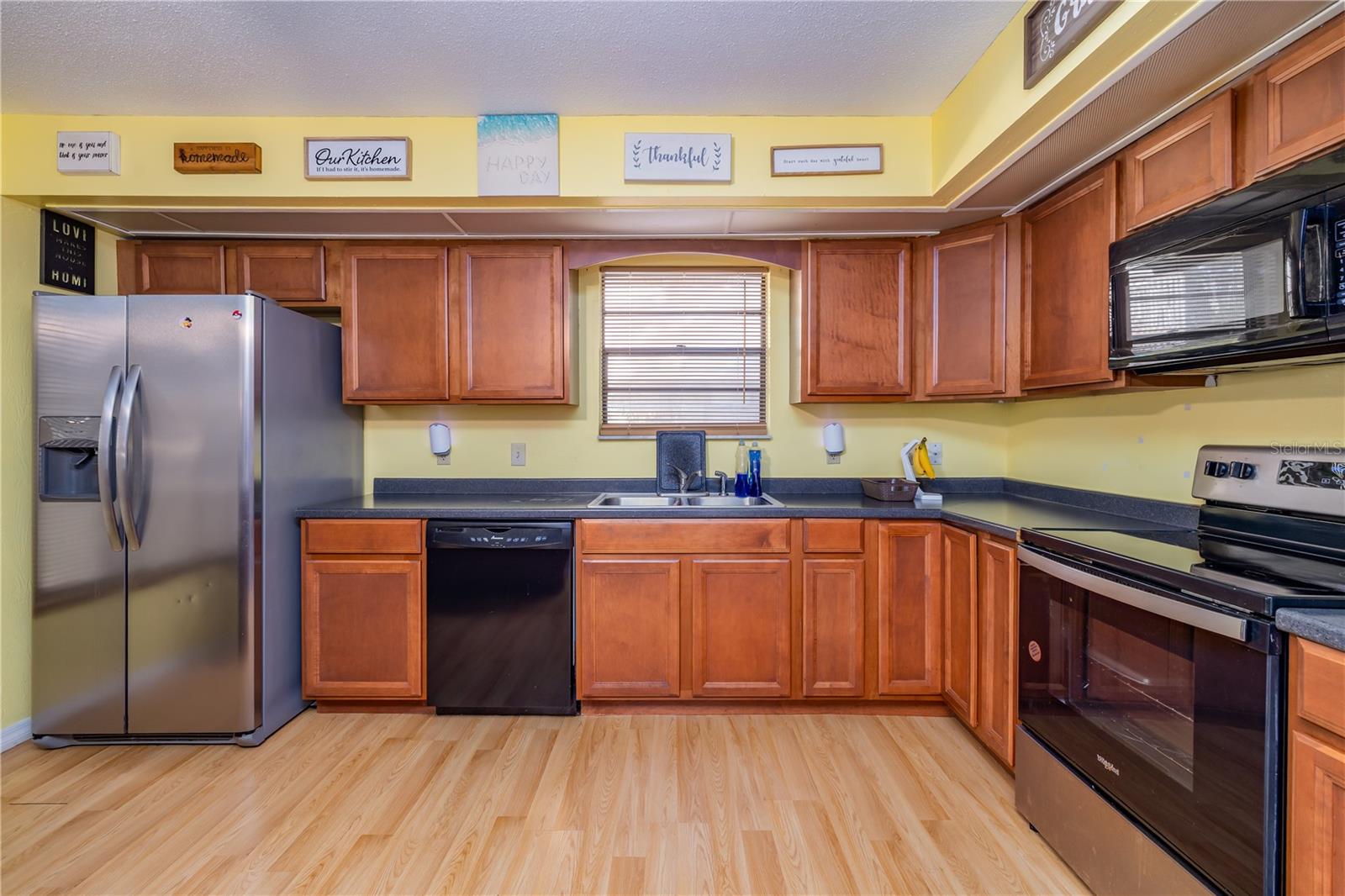 Image 9 of 18 For 3656 Jackson Street 13