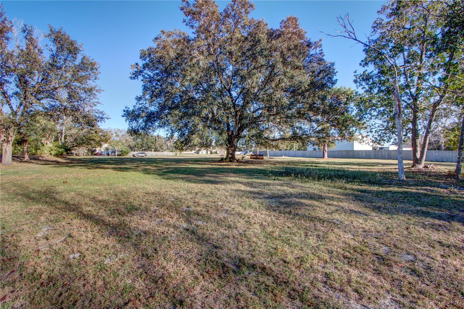 Image 14 of 31 For Breaks Lane