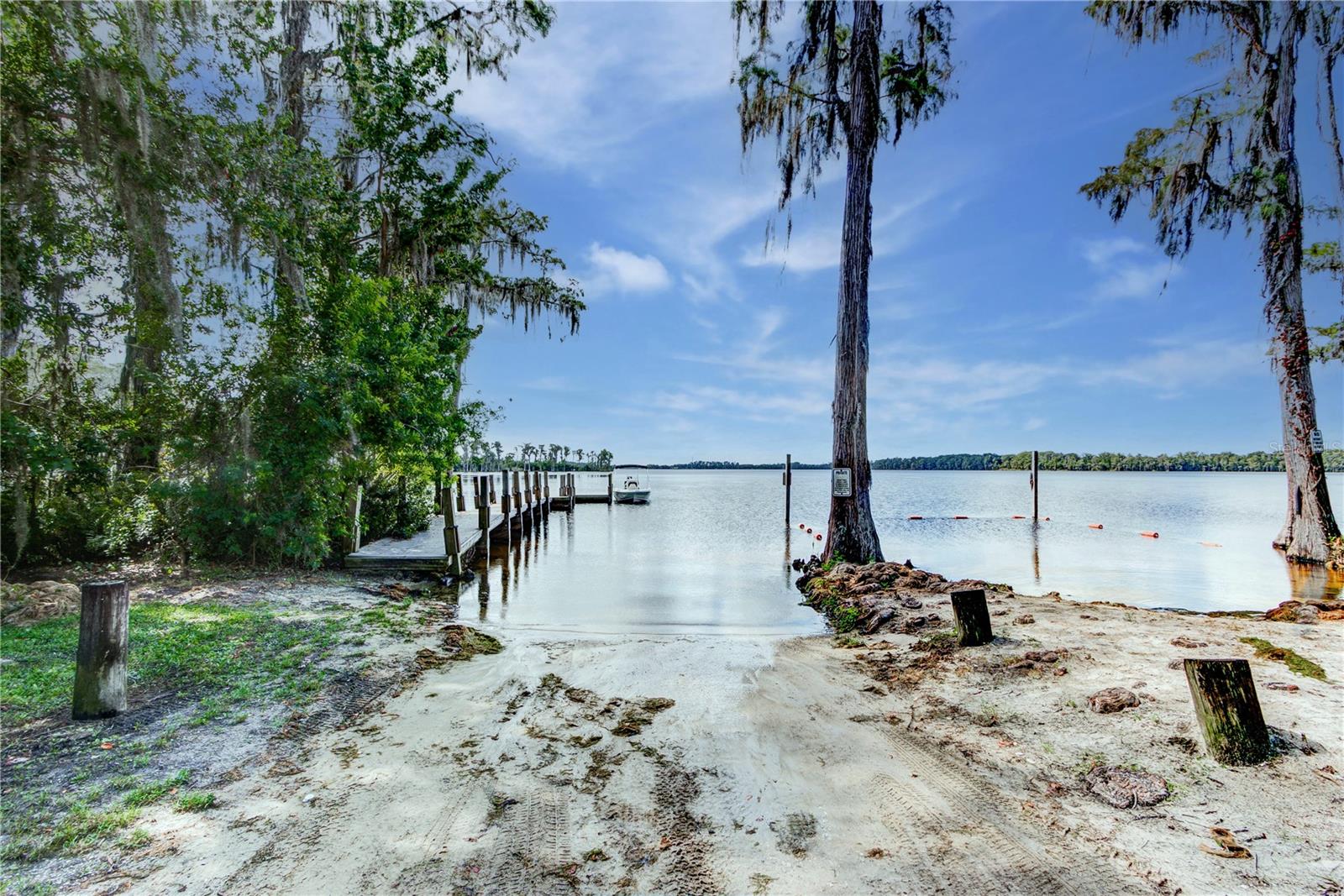 Image 18 of 31 For Breaks Lane