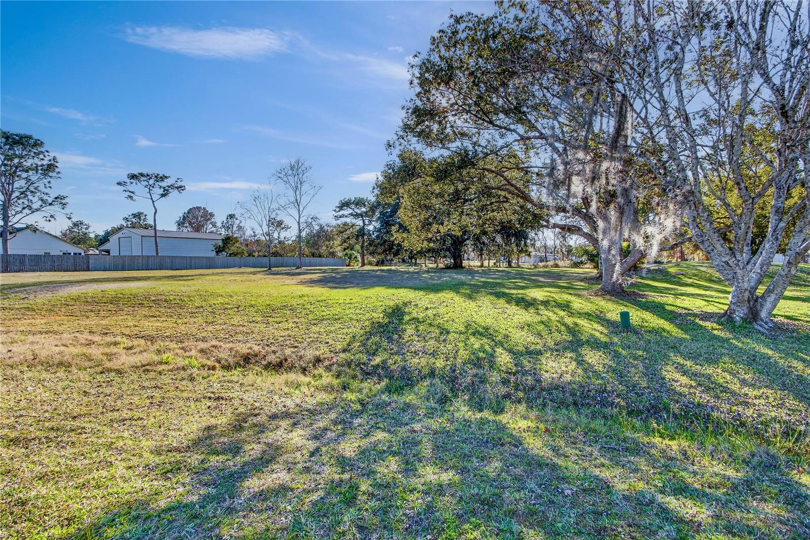 Image 7 of 31 For Breaks Lane