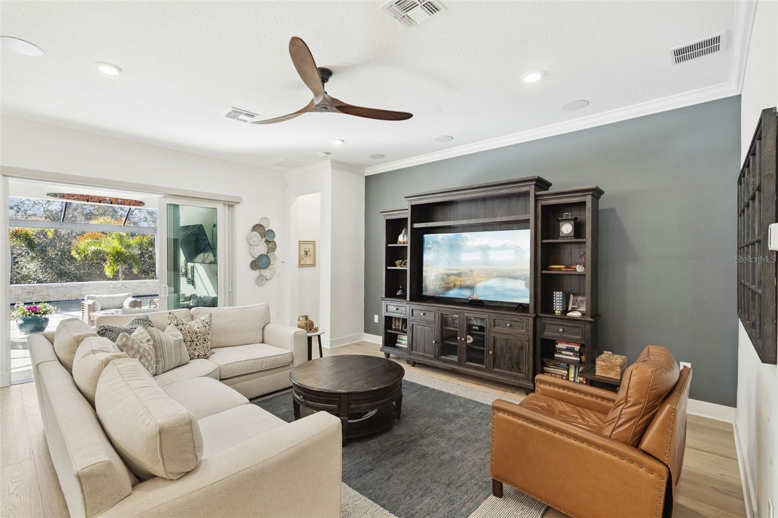 Image 7 of 35 For 15391 Lebeau Loop