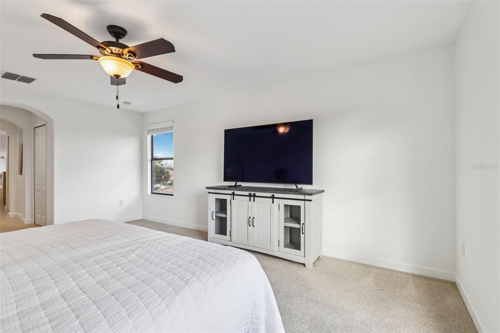 Image 31 of 80 For 8920 Dove Valley Way