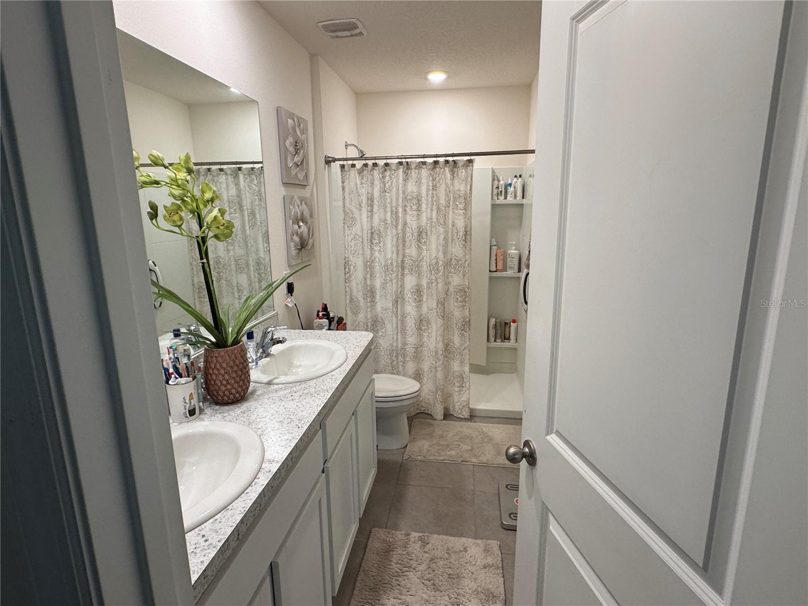 Image 11 of 22 For 5365 Pinecone Court