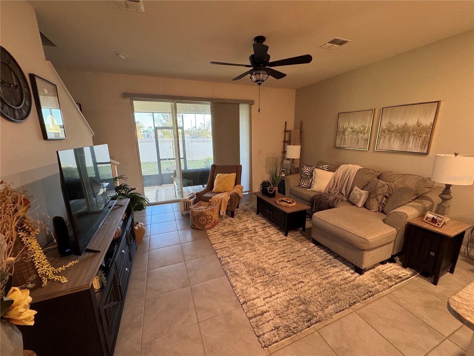 Image 8 of 22 For 5365 Pinecone Court