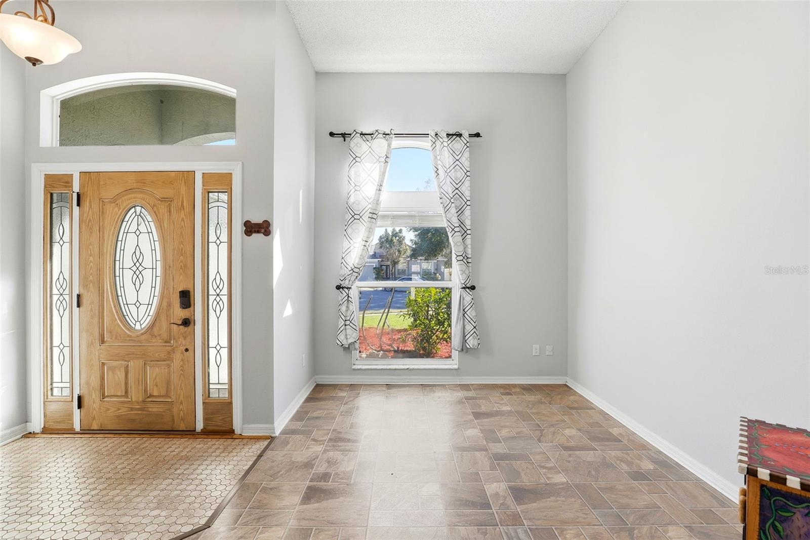 Image 10 of 51 For 1012 Marisol Court