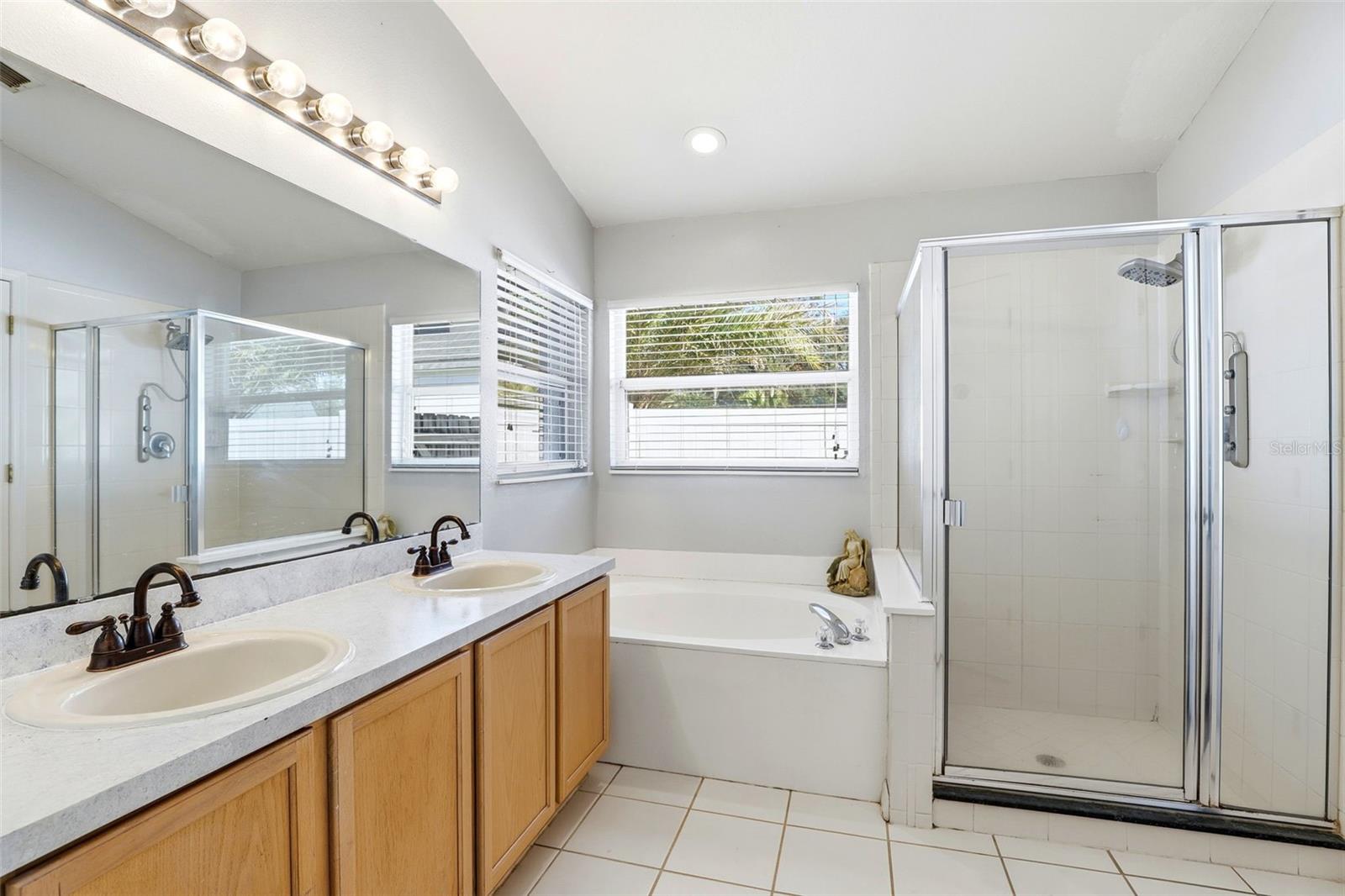 Image 25 of 51 For 1012 Marisol Court