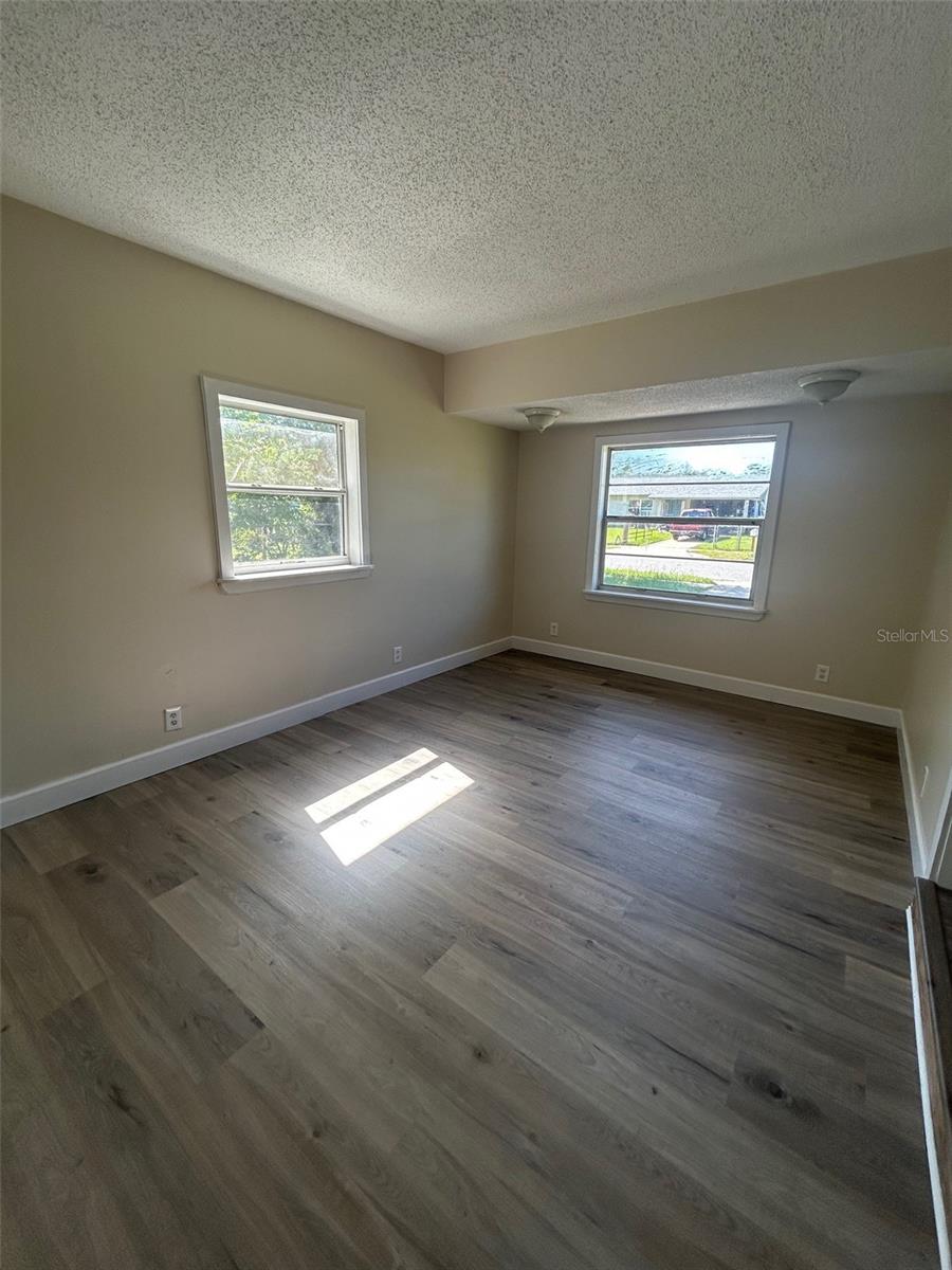 Image 15 of 18 For 711 Wynn Drive