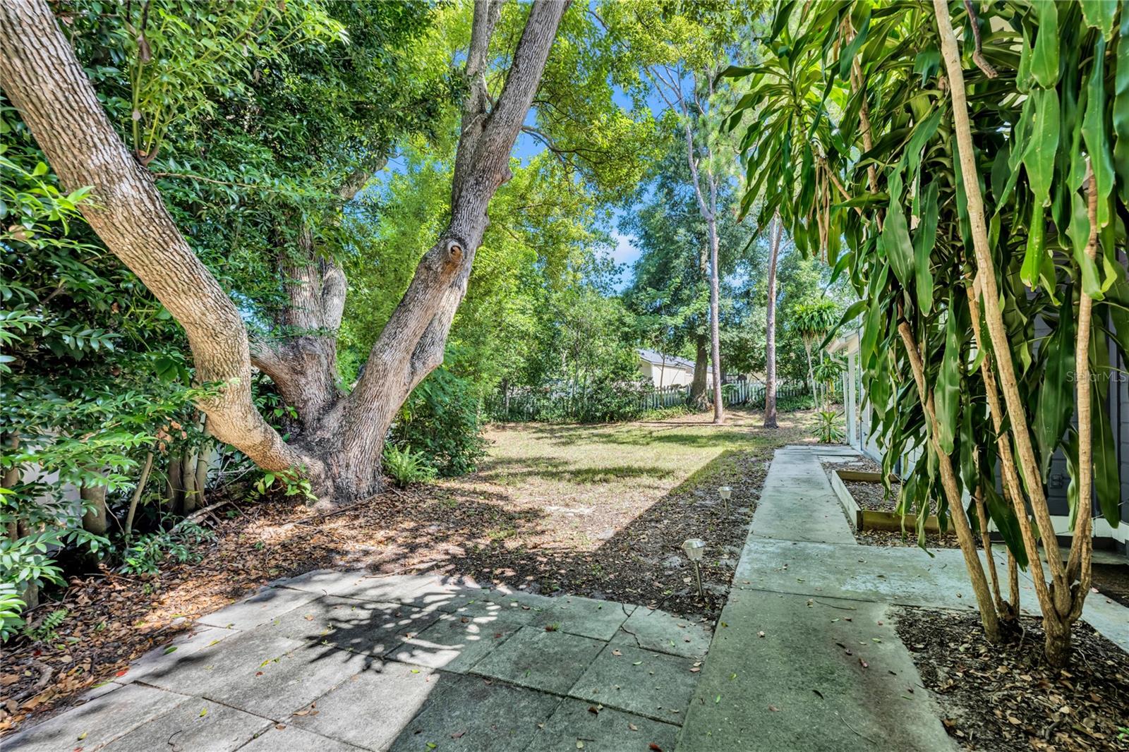 Image 2 of 21 For 119 Winterglen Drive