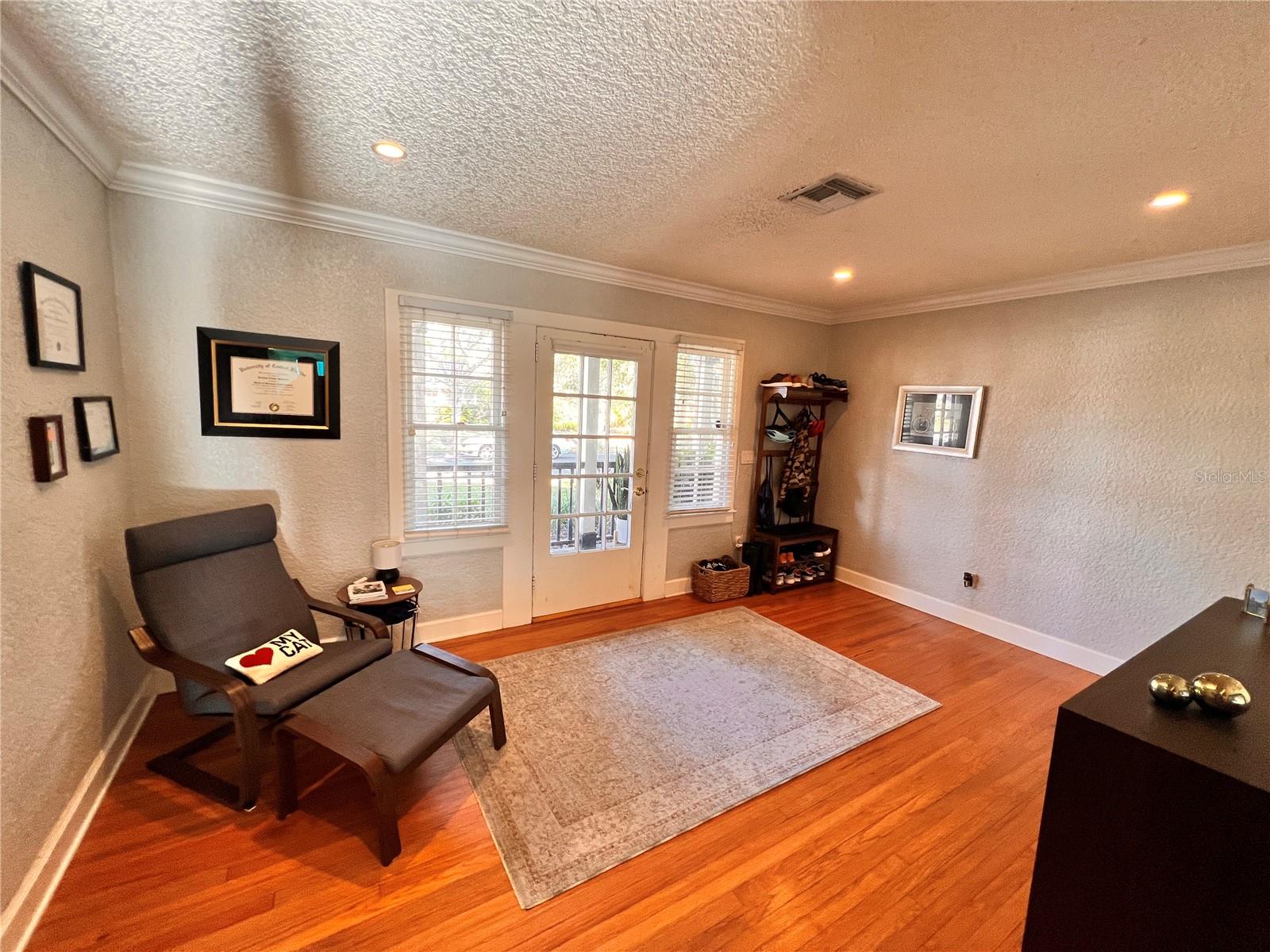 Image 10 of 20 For 750 Royal Palm Court