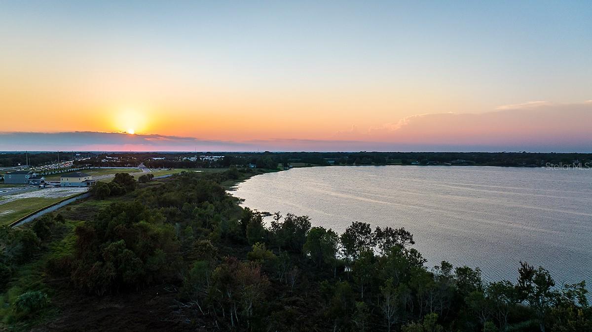 Image 30 of 32 For 32484 Sea Loch Loop