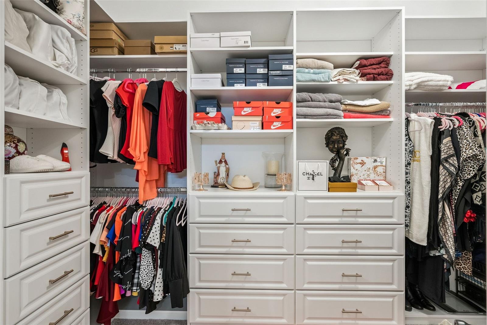 Image 32 of 40 For 887 Asterfield Lane