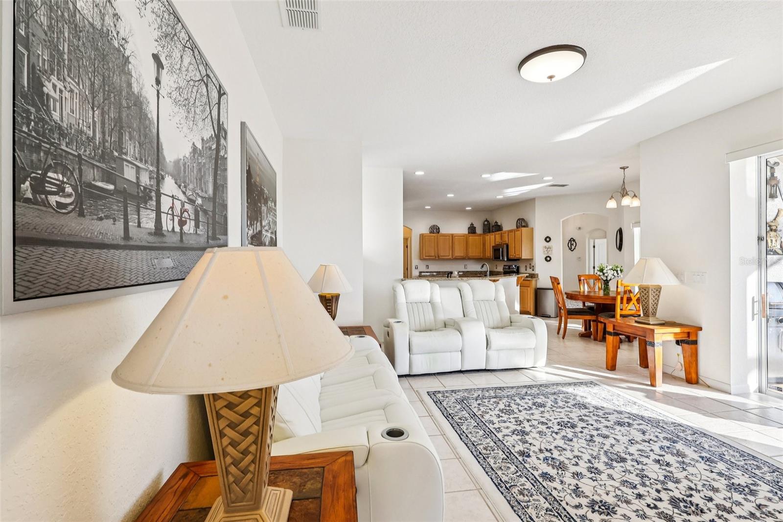 Image 13 of 60 For 332 Burford Circle