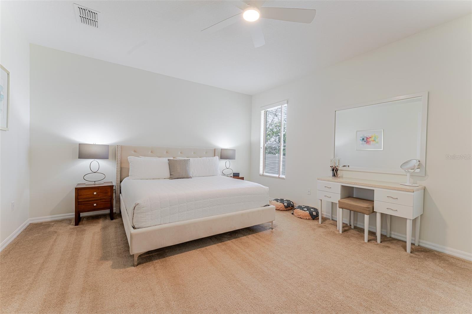 Image 19 of 51 For 1778 Waterside Oaks Drive