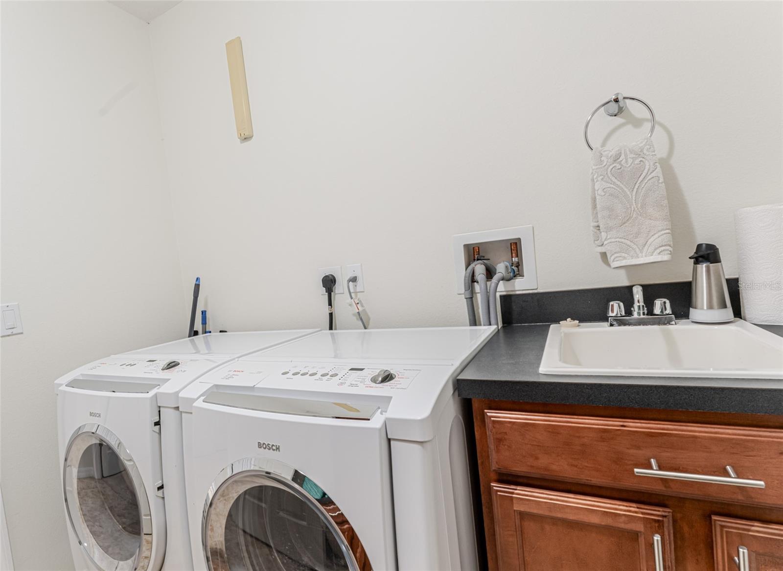 Image 25 of 51 For 1778 Waterside Oaks Drive