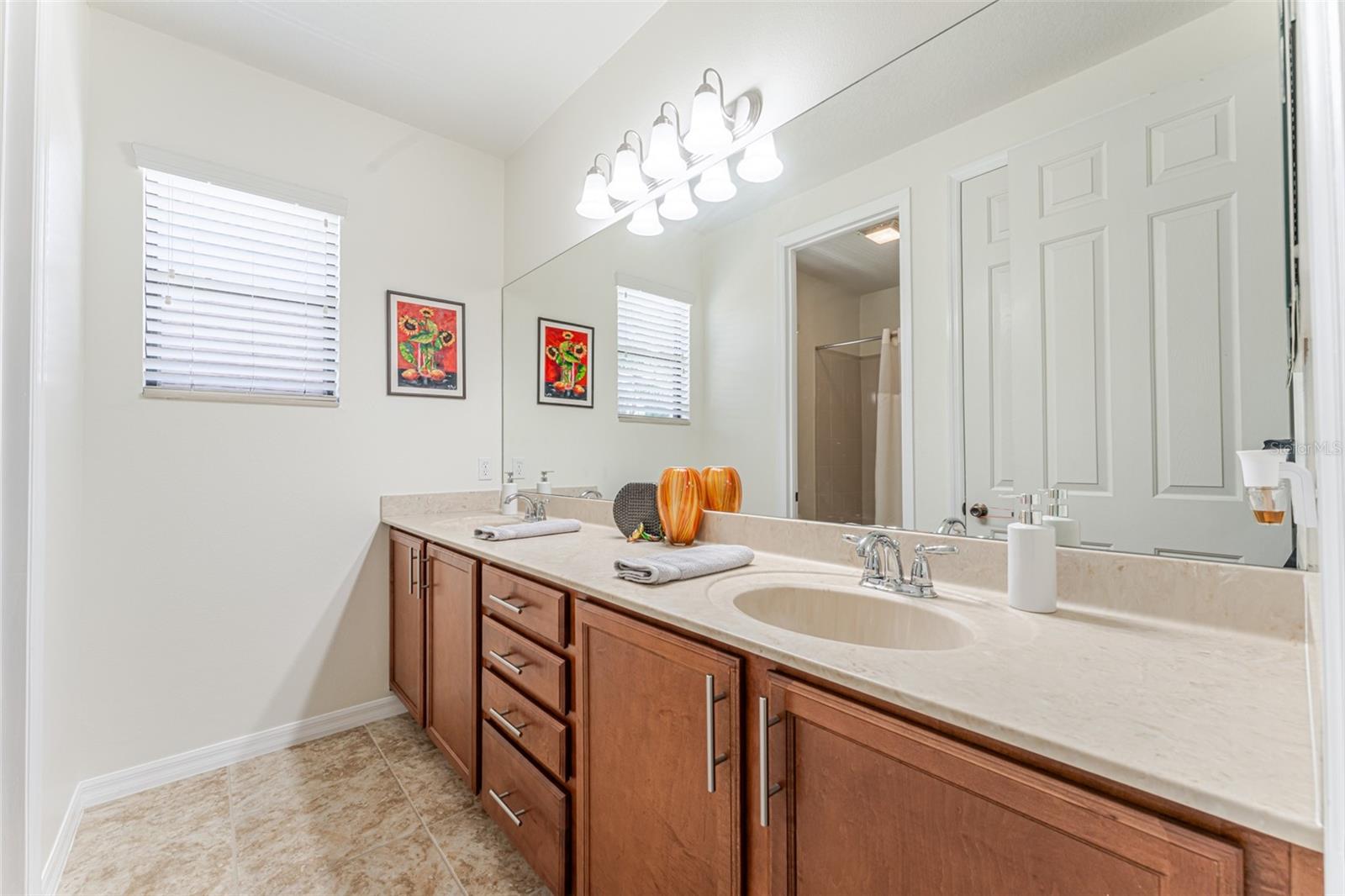 Image 30 of 51 For 1778 Waterside Oaks Drive