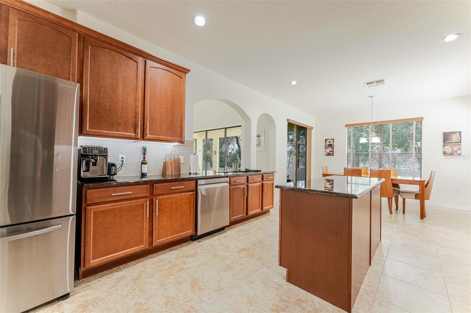 Image 9 of 51 For 1778 Waterside Oaks Drive