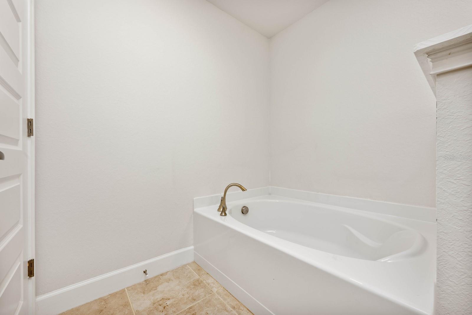 Image 22 of 40 For 1130 Berry Lane