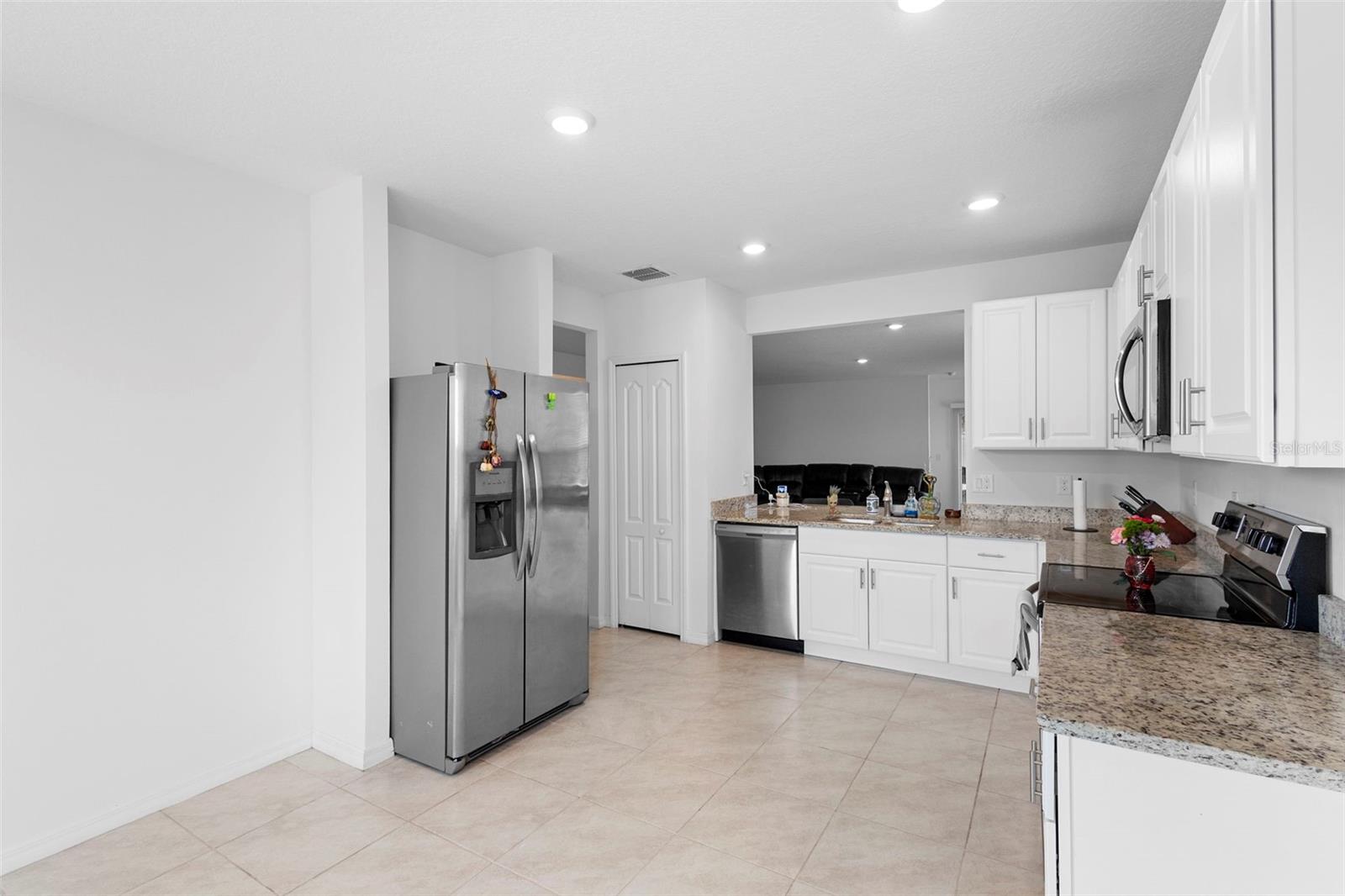 Image 20 of 47 For 859 Guadalupe Drive