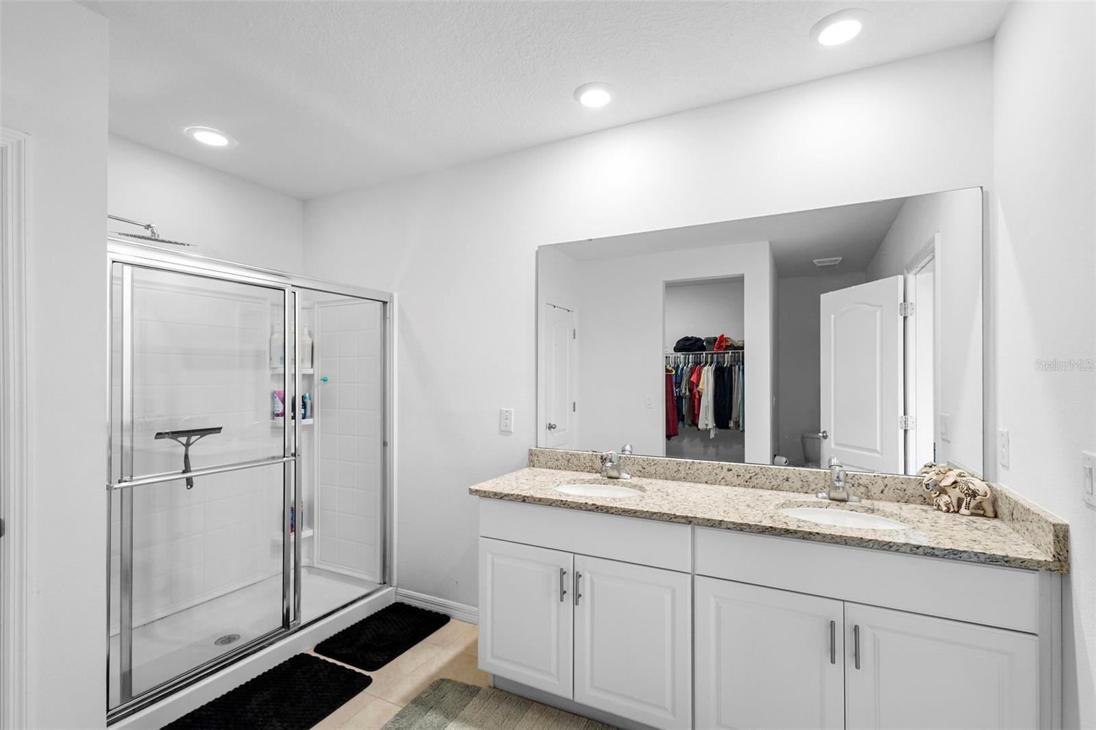 Image 28 of 47 For 859 Guadalupe Drive