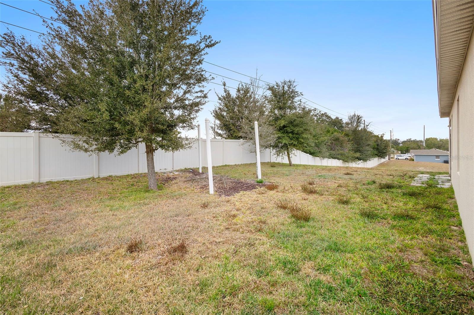 Image 39 of 47 For 859 Guadalupe Drive