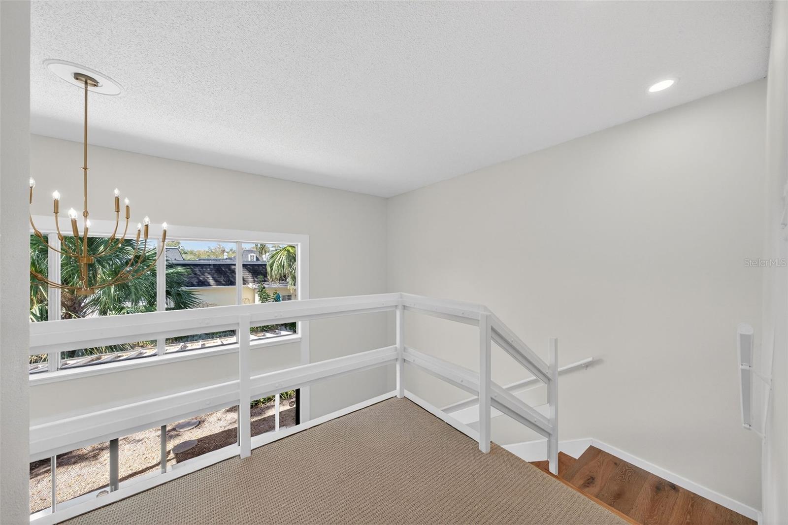 Image 14 of 34 For 908 Hillary Court 15