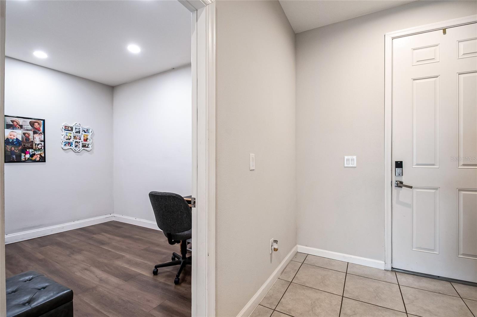 Image 12 of 59 For 1943 Holden Ridge Lane