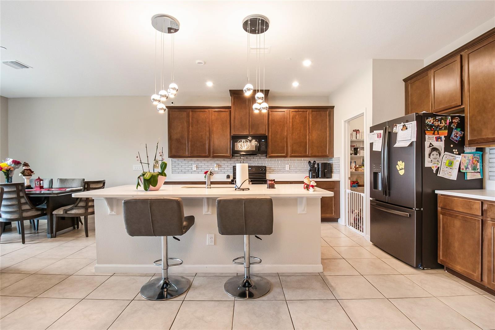 Image 17 of 59 For 1943 Holden Ridge Lane