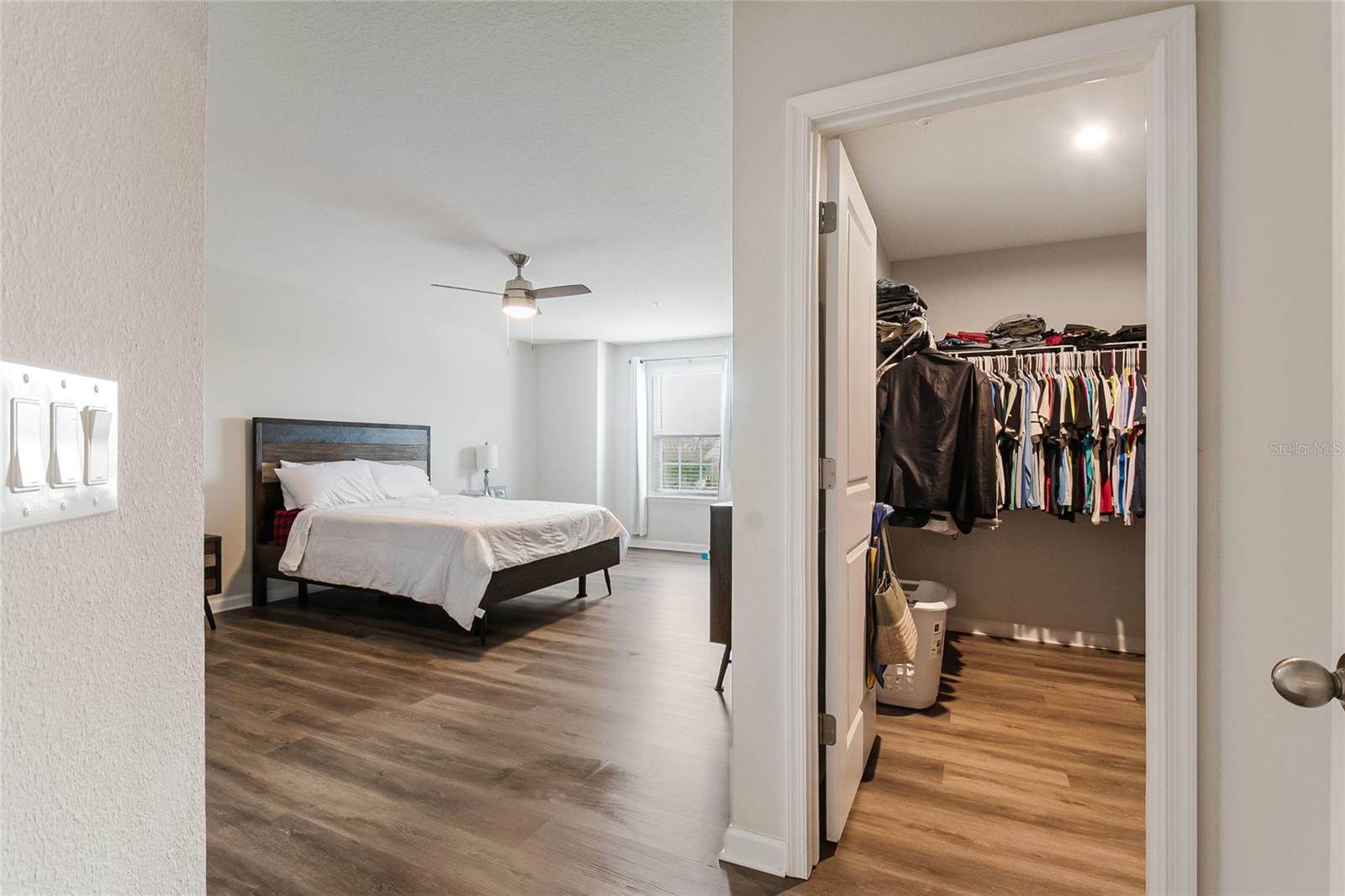 Image 34 of 59 For 1943 Holden Ridge Lane