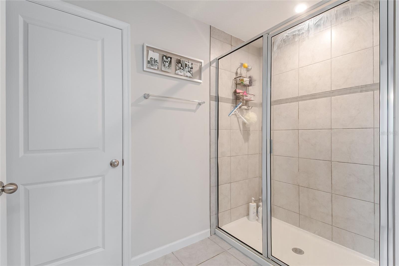 Image 38 of 59 For 1943 Holden Ridge Lane