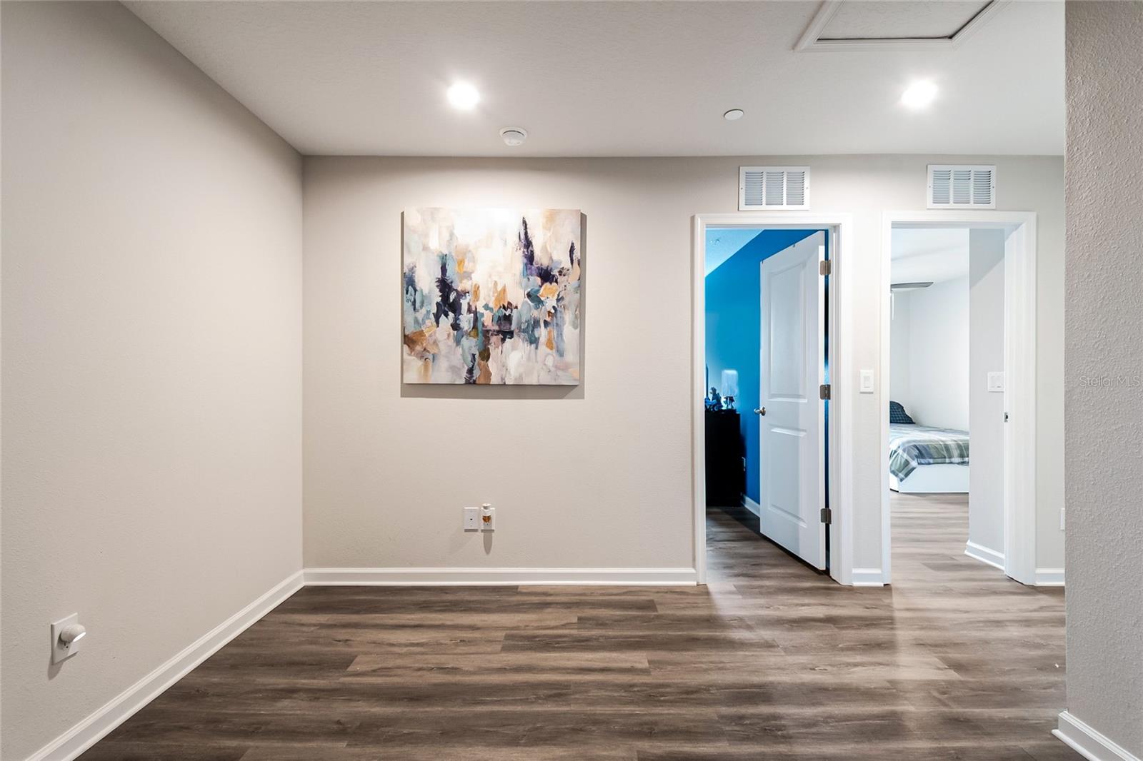 Image 41 of 59 For 1943 Holden Ridge Lane