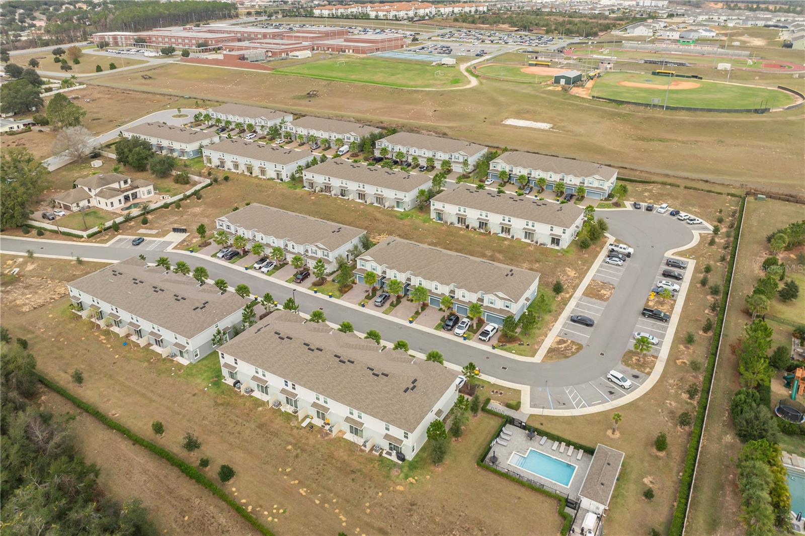 Image 5 of 59 For 1943 Holden Ridge Lane