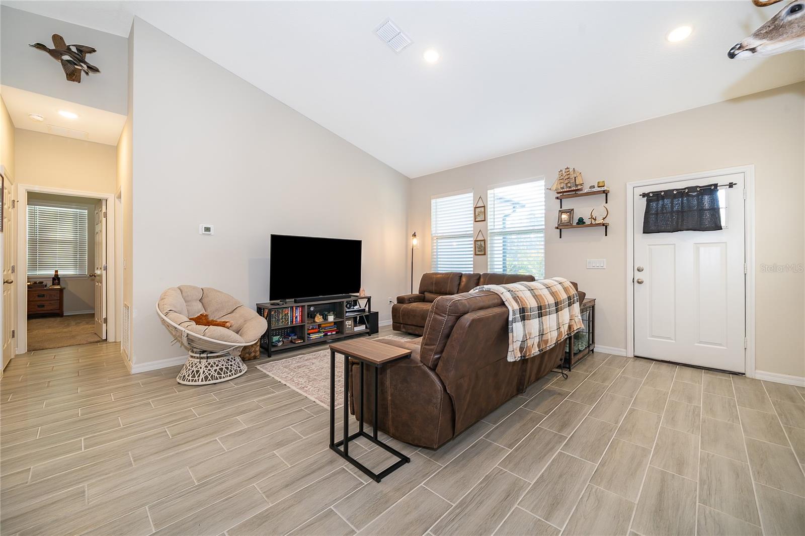 Image 6 of 25 For 30205 Quince Avenue