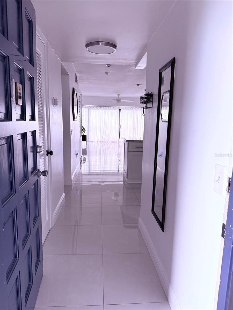 Image 2 of 34 For 4272 Deste Court 308