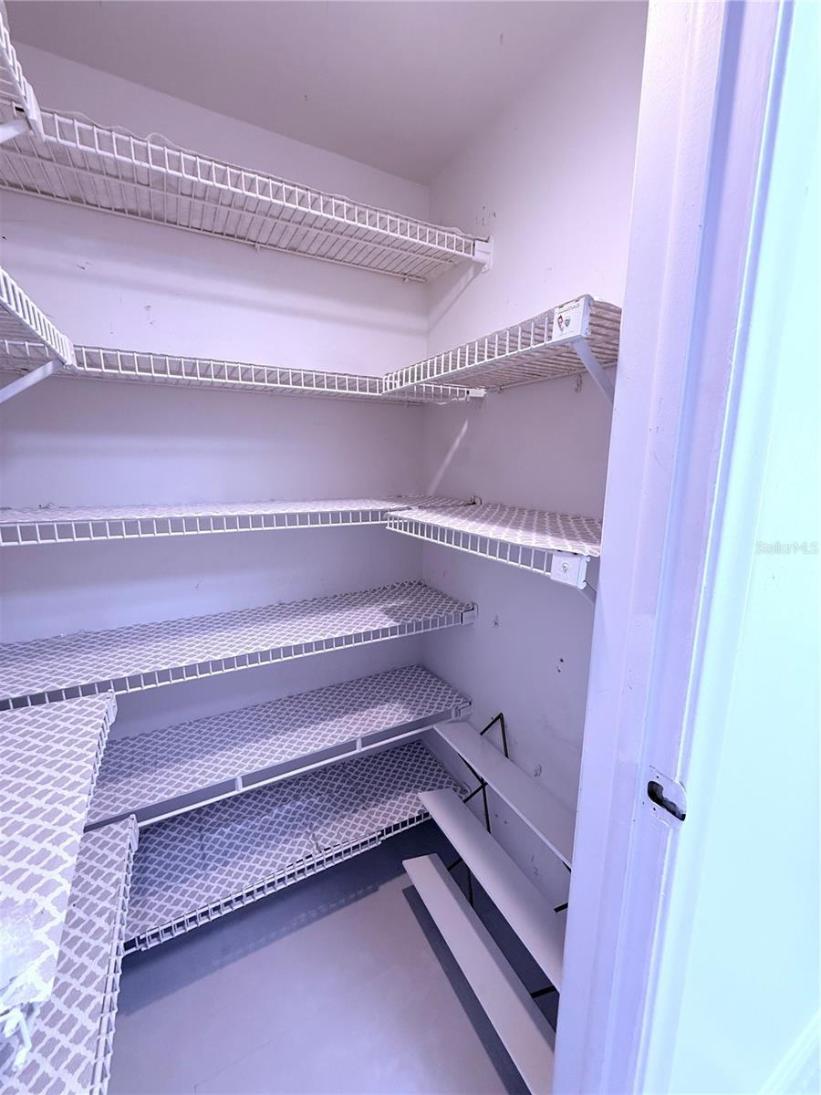 Image 22 of 34 For 4272 Deste Court 308