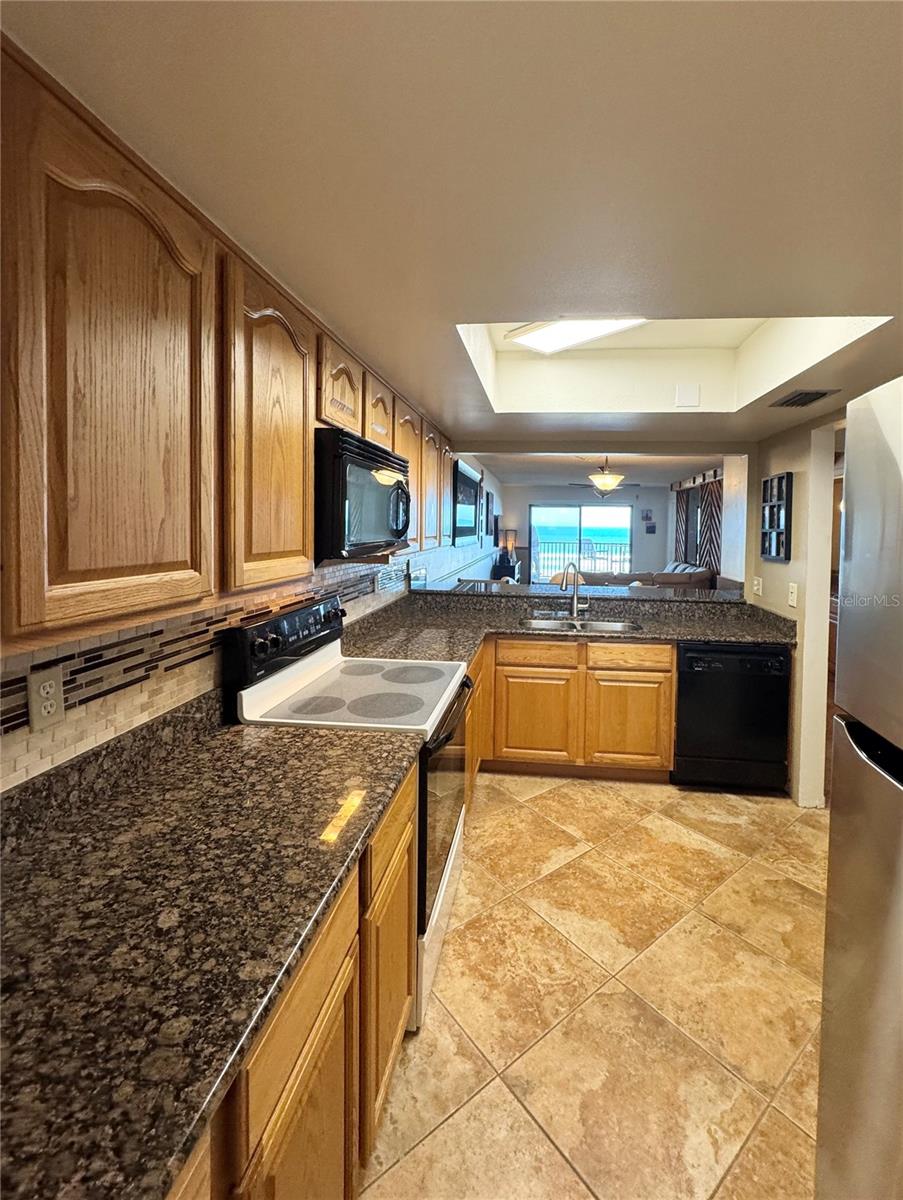 Image 13 of 27 For 8496 Ridgewood Avenue 3405