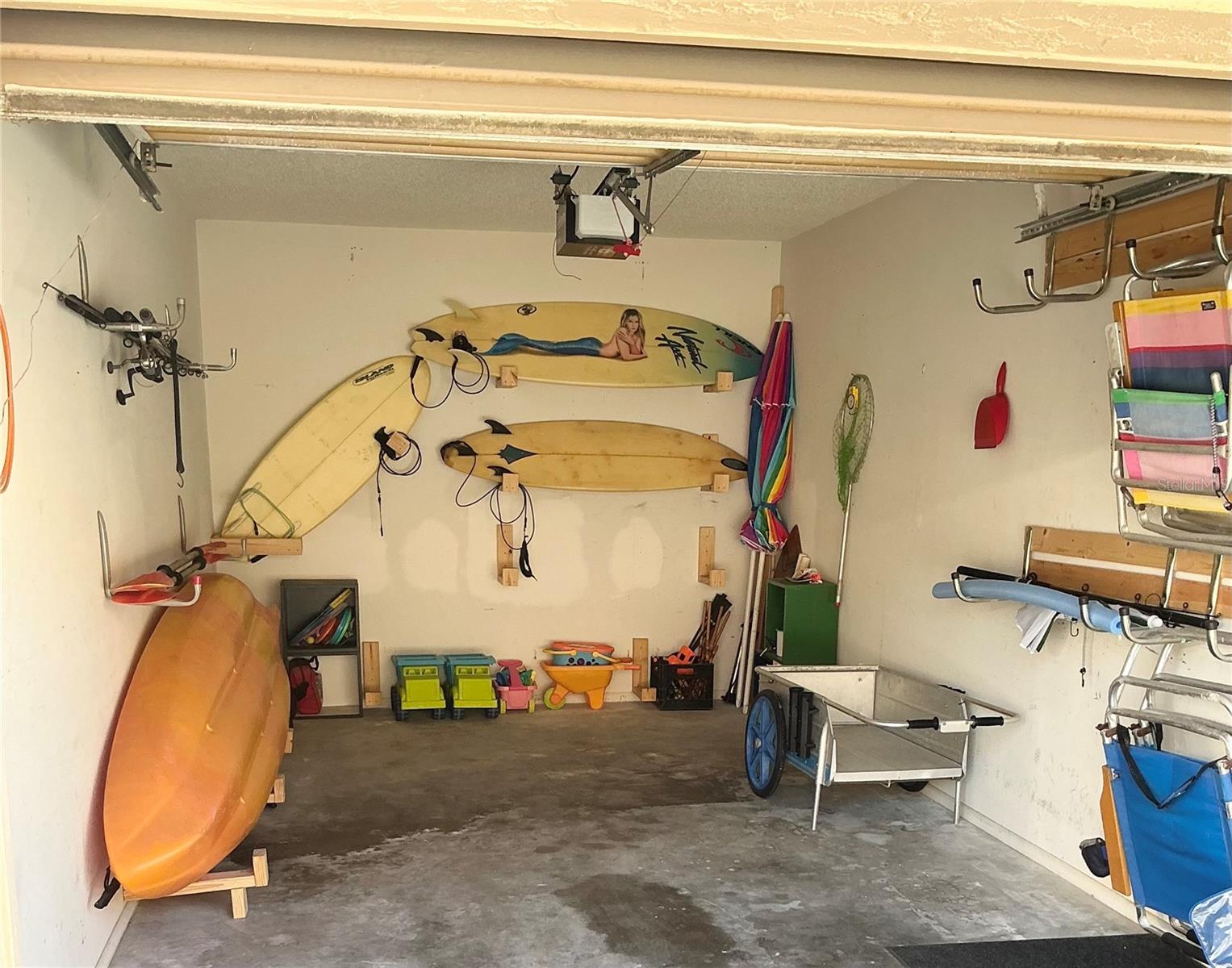 Image 22 of 27 For 8496 Ridgewood Avenue 3405