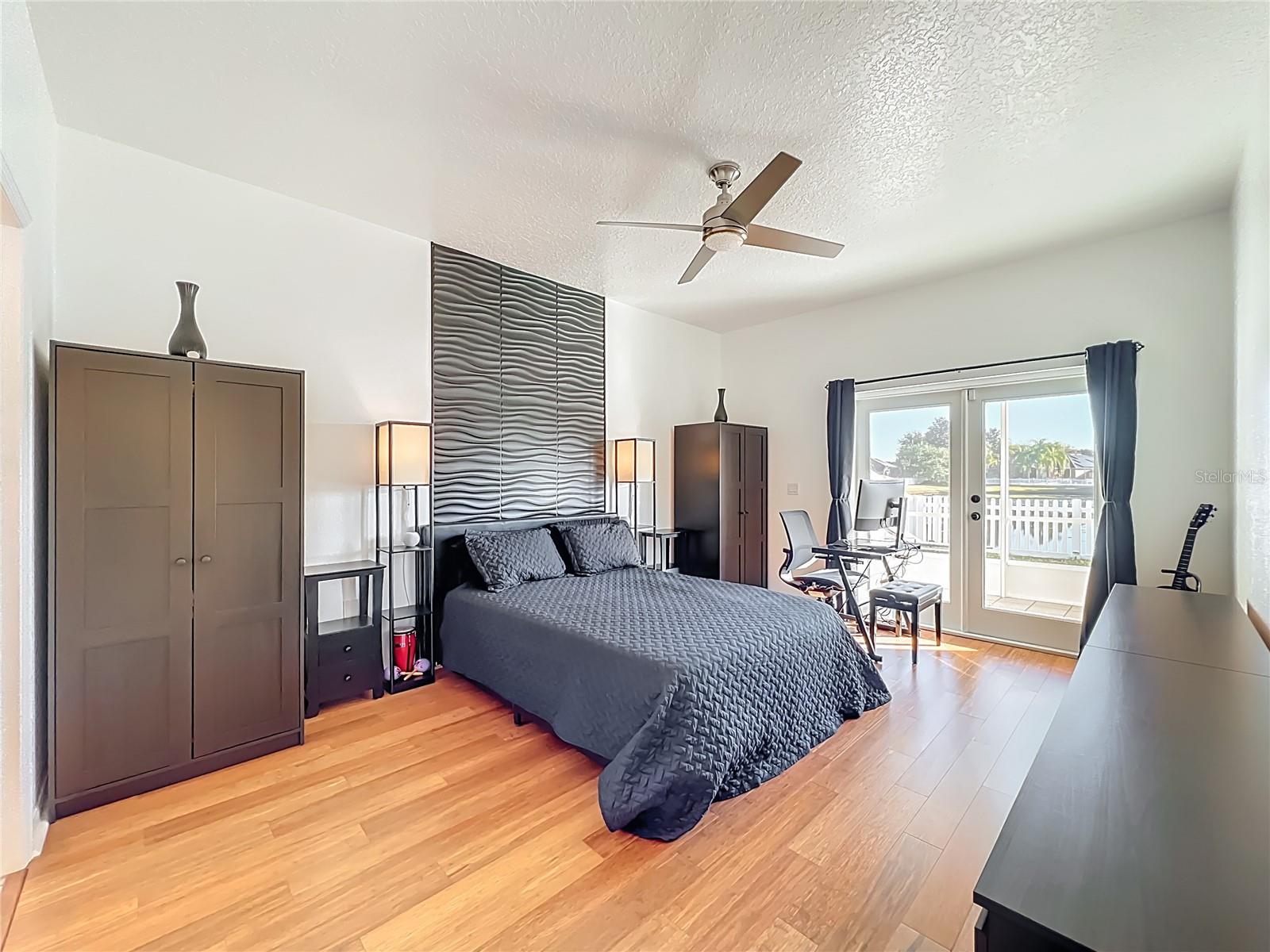 Image 16 of 40 For 4110 Andover Cay Boulevard