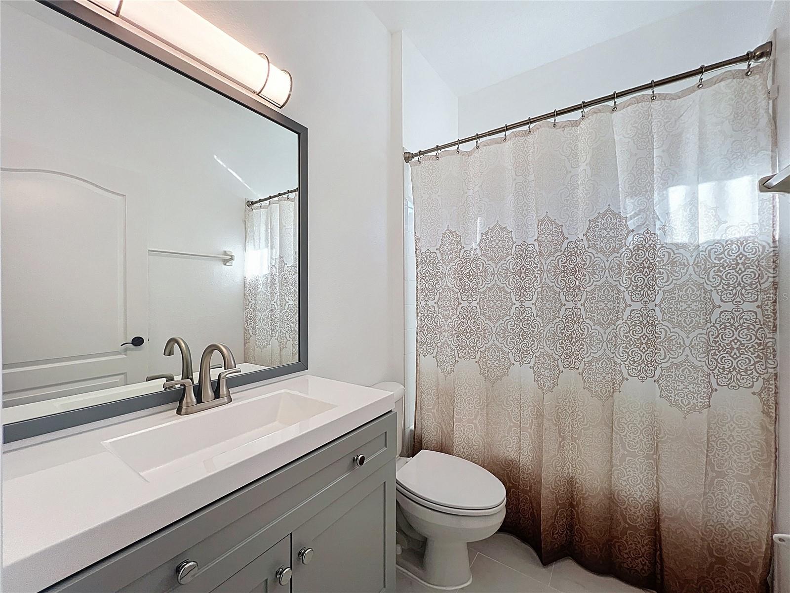 Image 24 of 40 For 4110 Andover Cay Boulevard