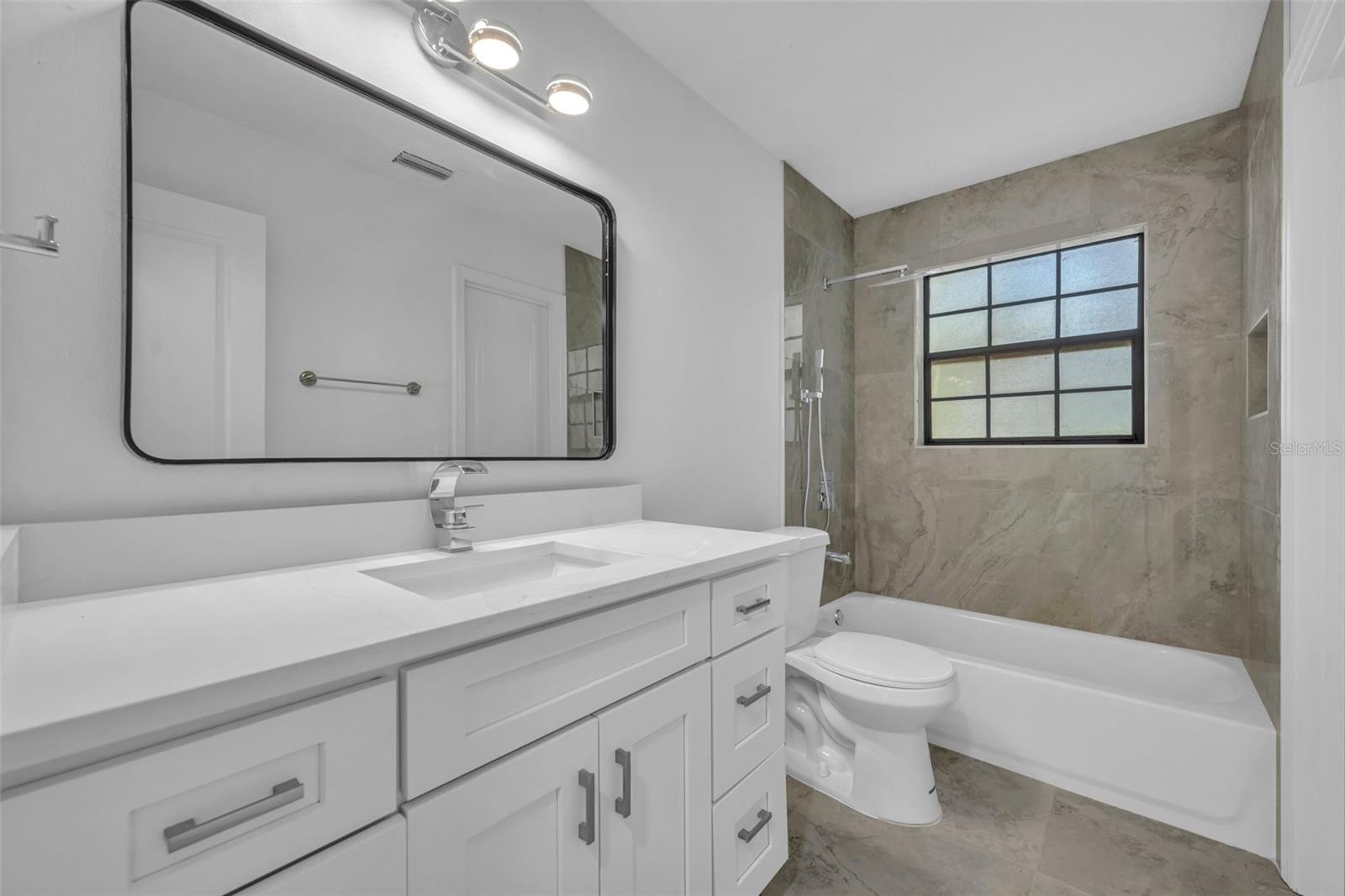 Image 29 of 34 For 5330 Lake Burkett Lane