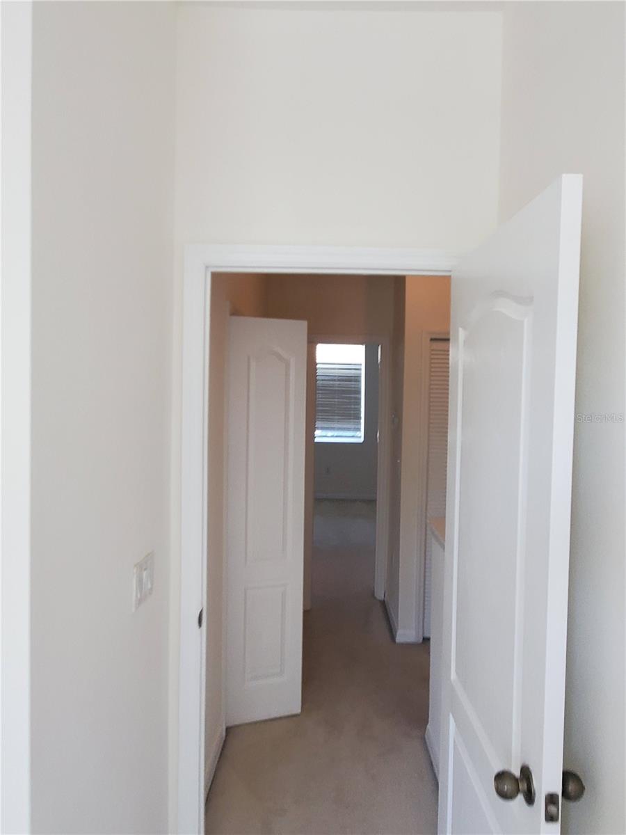 Image 9 of 13 For 219 Weymouth Drive