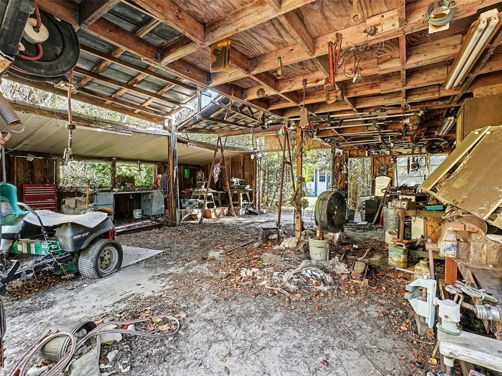 Image 4 of 21 For 4818 Sadler Road