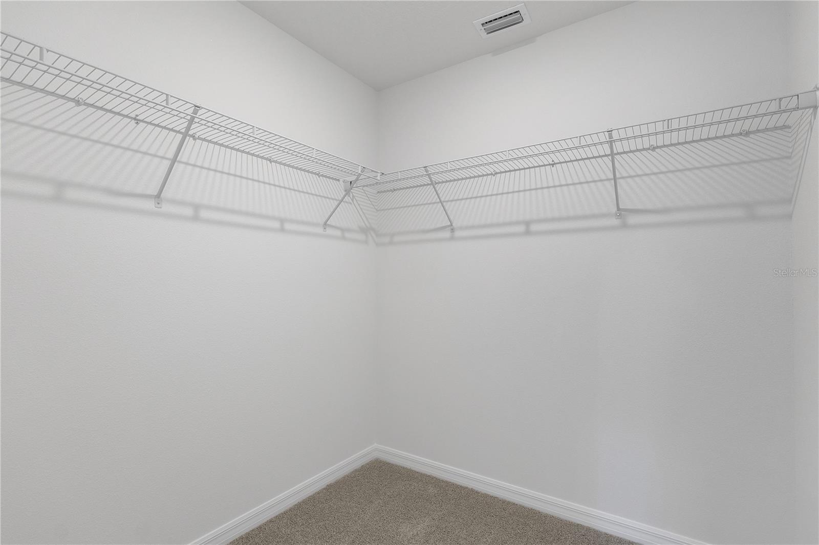 Image 15 of 25 For 1122 Bradford Park Drive