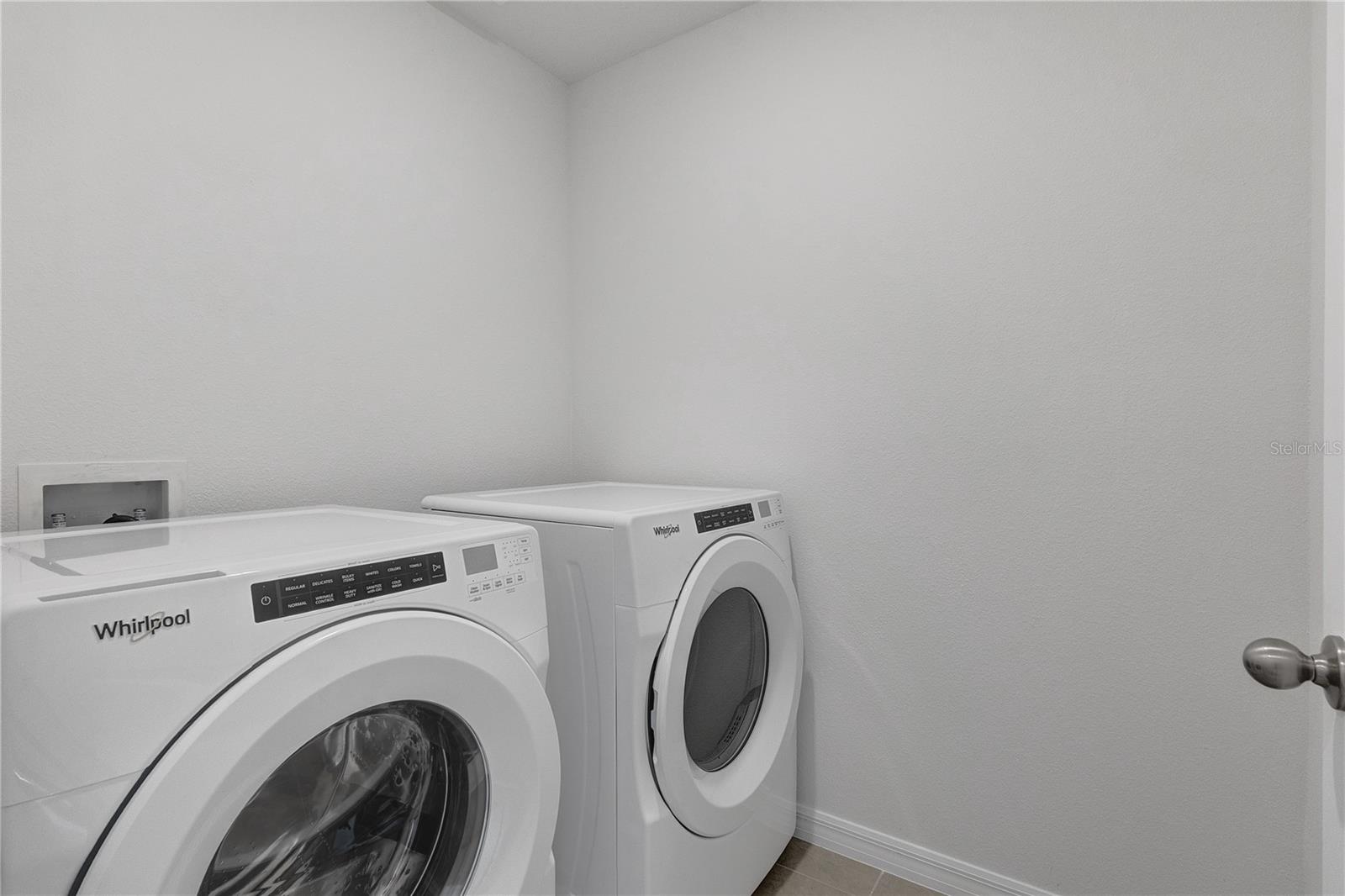 Image 17 of 25 For 1122 Bradford Park Drive