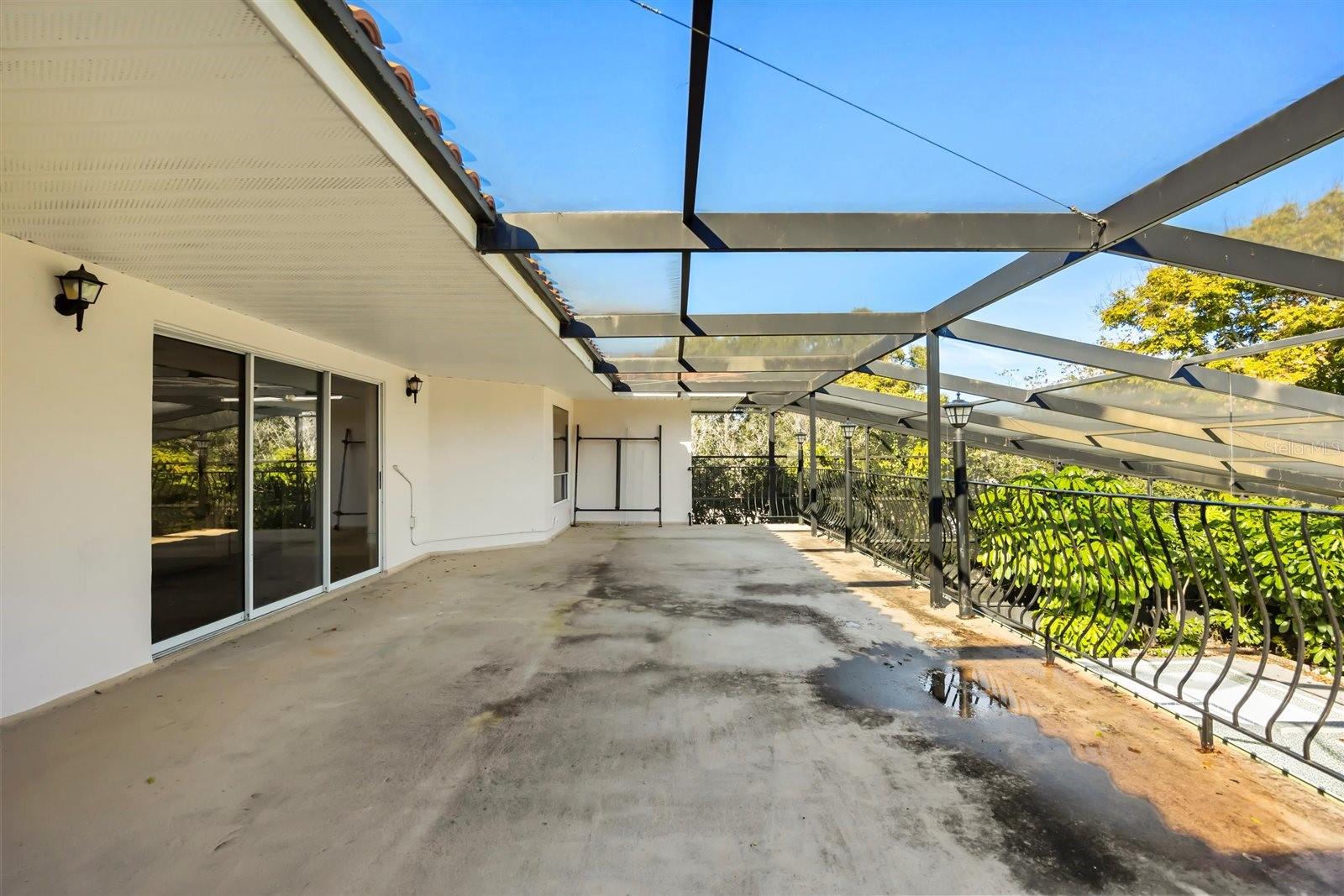 Image 27 of 34 For 6282 Indian Meadow St