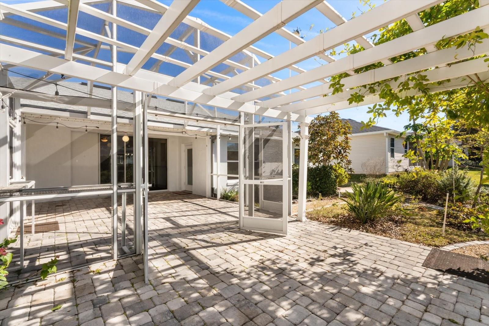 Image 32 of 58 For 5008 Adriatic Avenue