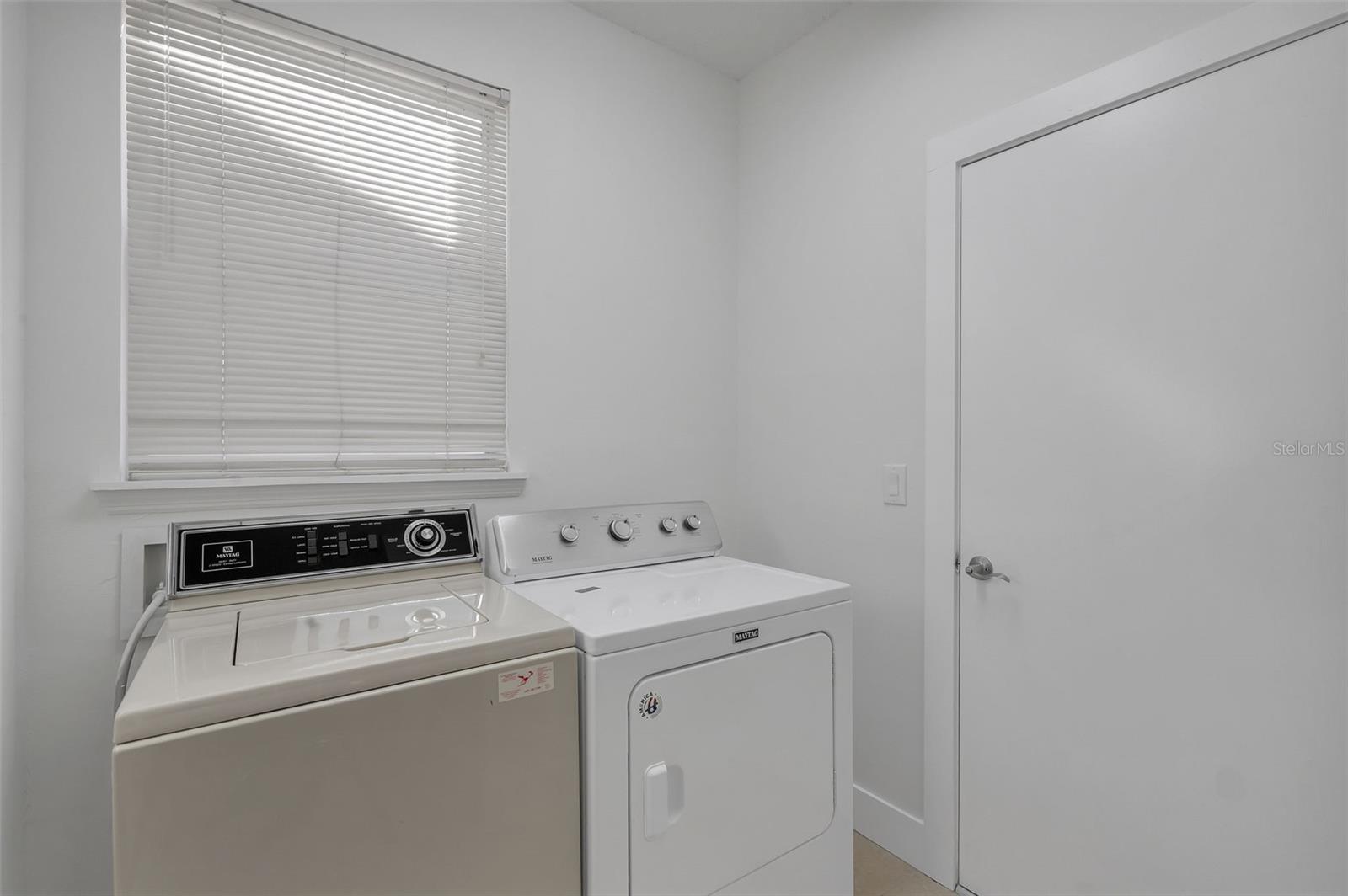 Image 22 of 48 For 2715 Jaffery Drive