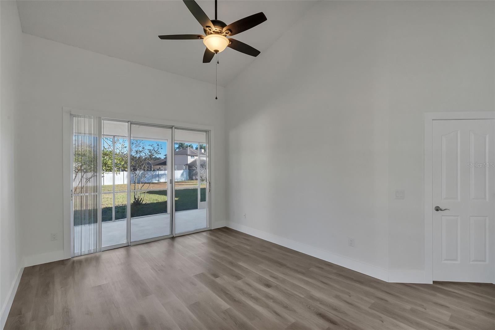 Image 8 of 48 For 2715 Jaffery Drive