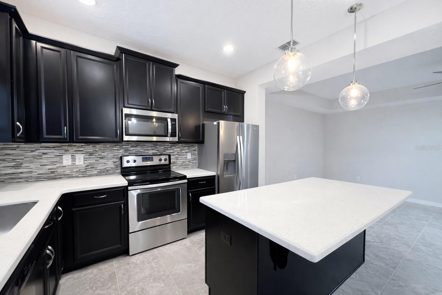 Image 10 of 26 For 3749 Brighton Park Circle